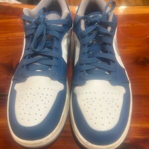Nike Men's Athletic Blue and White Shoes